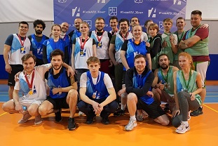 Профсоюз ГБУ «ГлавАПУ» провел турнир по волейболу среди сотрудников организации